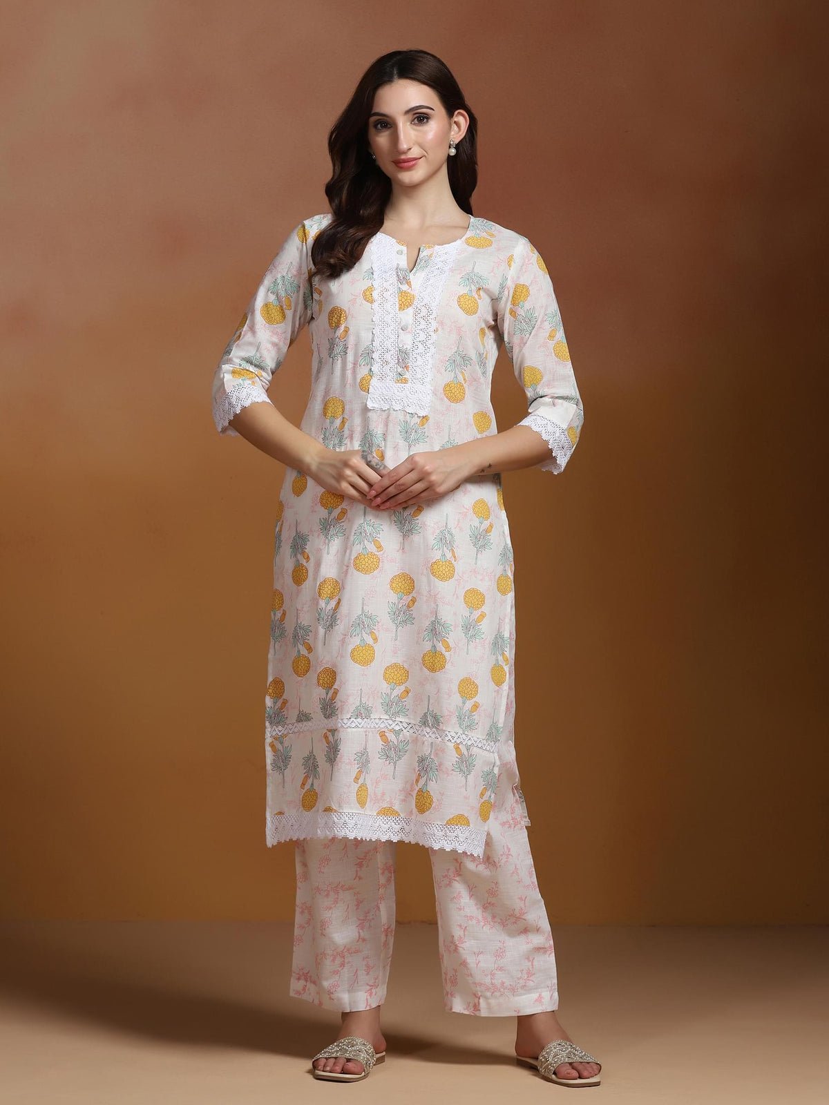 Cotton Off White Printed Kurta With Comfort Pant (Style 25745)